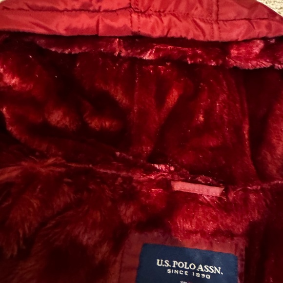 U.S. Polo Assn Red Hooded Puffer Jacket — Size M - Picture 15 of 16